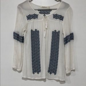 Solitaire embroidered blouse